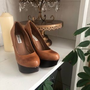 Steve Madden Leather Wedge Heels